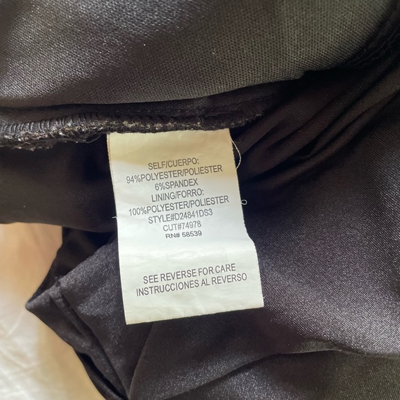 Super 🔥 Little Black Dress - Picture 2 of 3